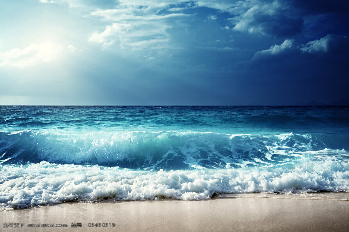 美丽 夏日 海滩 景色 高清 沙滩 上 拖鞋 椰子树 旅游度假 夏日海滩 夏日元素 夏季主题 大海图片 风景图片 青色 天蓝色
