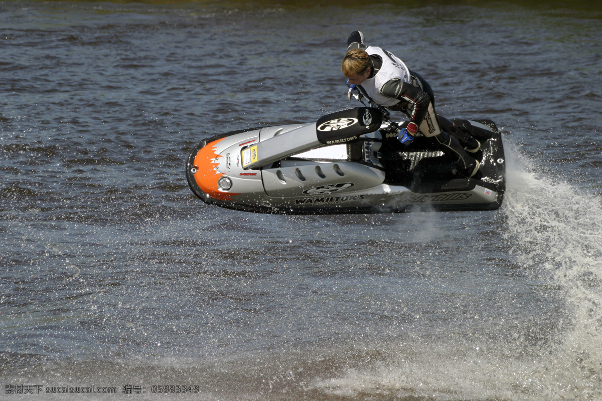 骑 水上 摩托 人 运动 体育运动 水上摩托 水花 运动员 汽车图片 现代科技