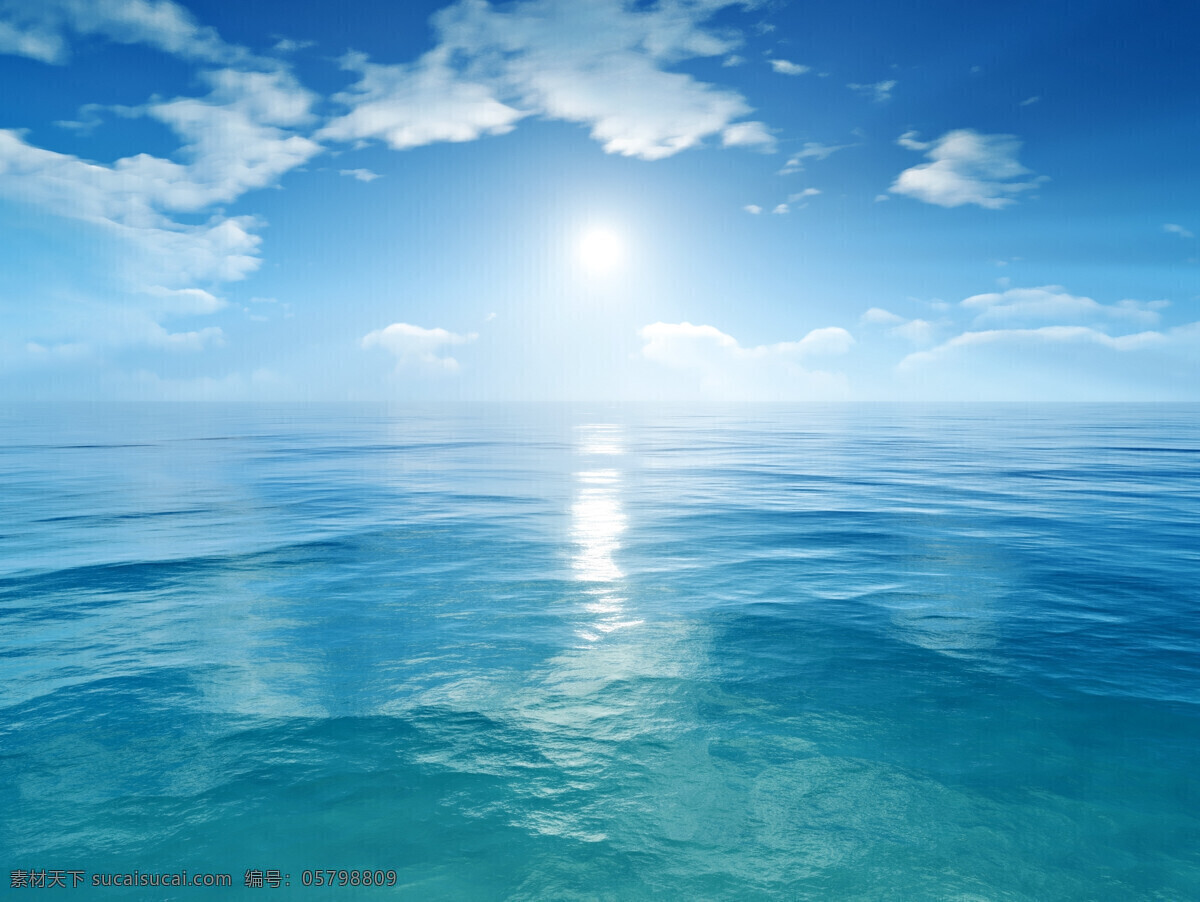 平静的海面 蓝色大海 大海 天空 海水 海浪 大浪 生机勃勃 拼搏 奋斗 飞翔 自然景观 自然风景