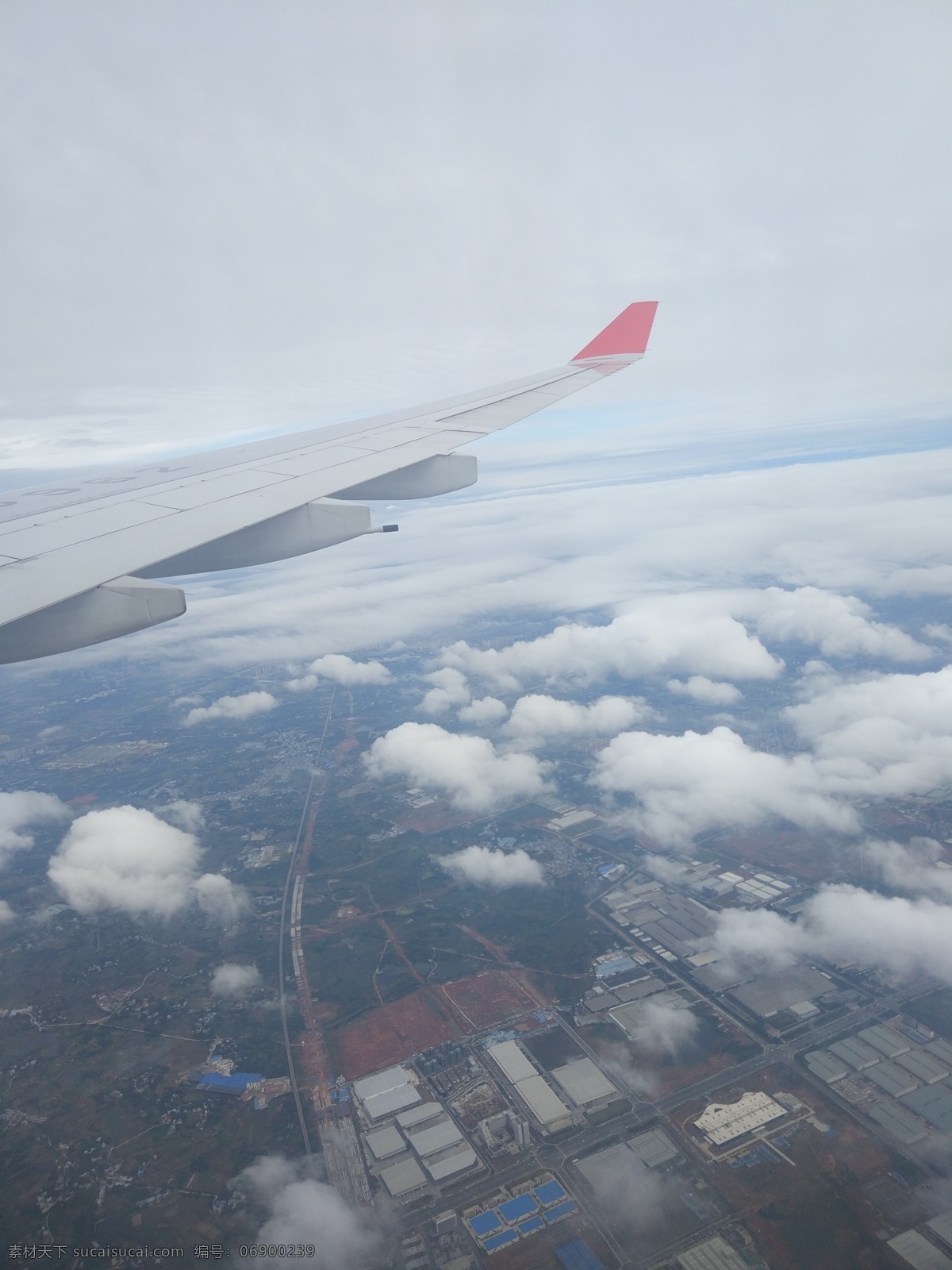 云端上的飞机 飞机 云端 地面 渺小 震撼 自然景观 山水风景