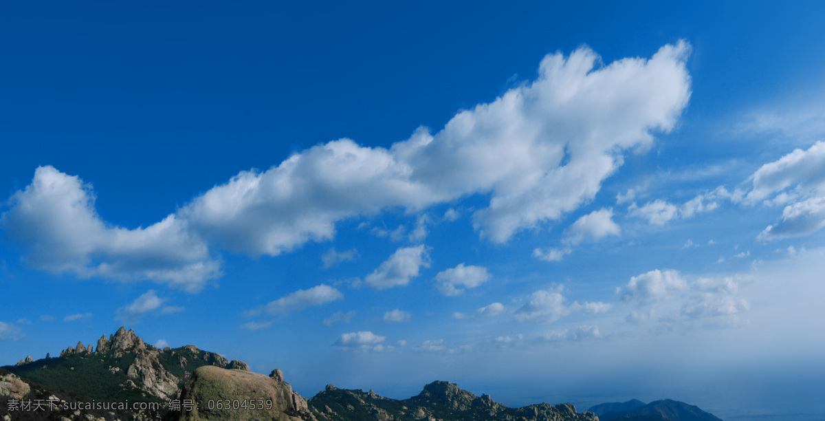 蓝天 白云 大场景 蓝天白云 蓝天白云背景 蓝天白云图片 全景图片 天空 天空白云 天空素材 天空云彩 蓝天白云山脉 风景 生活 旅游餐饮