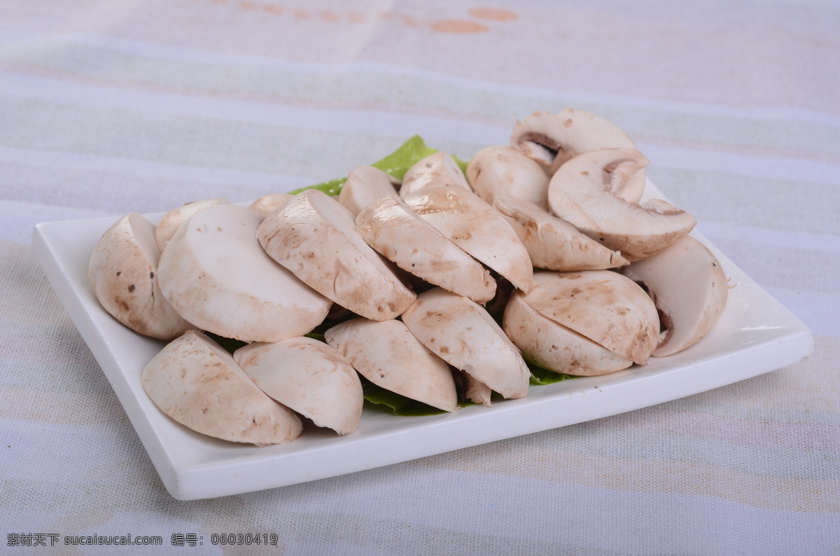蘑菇 菌类 白蘑菇 涮菜 火锅 涮火锅 传统美食 餐饮美食