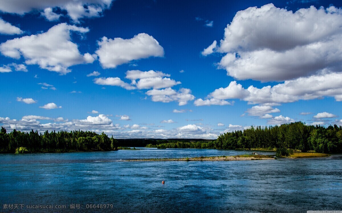 云 天空 空间 云朵 蓝天 水天相接 天空倒影 湖面 碧水蓝天 自然景观 自然风景