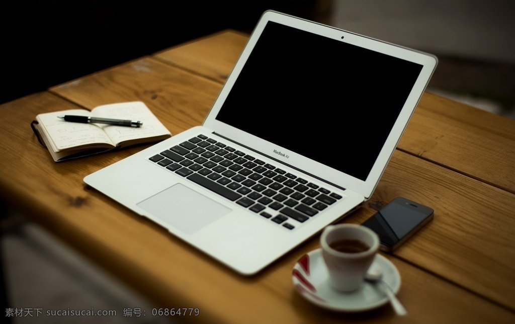mac 苹果 笔记本 air 苹果笔记本 办公 咖啡 场所 商务金融 商务场景