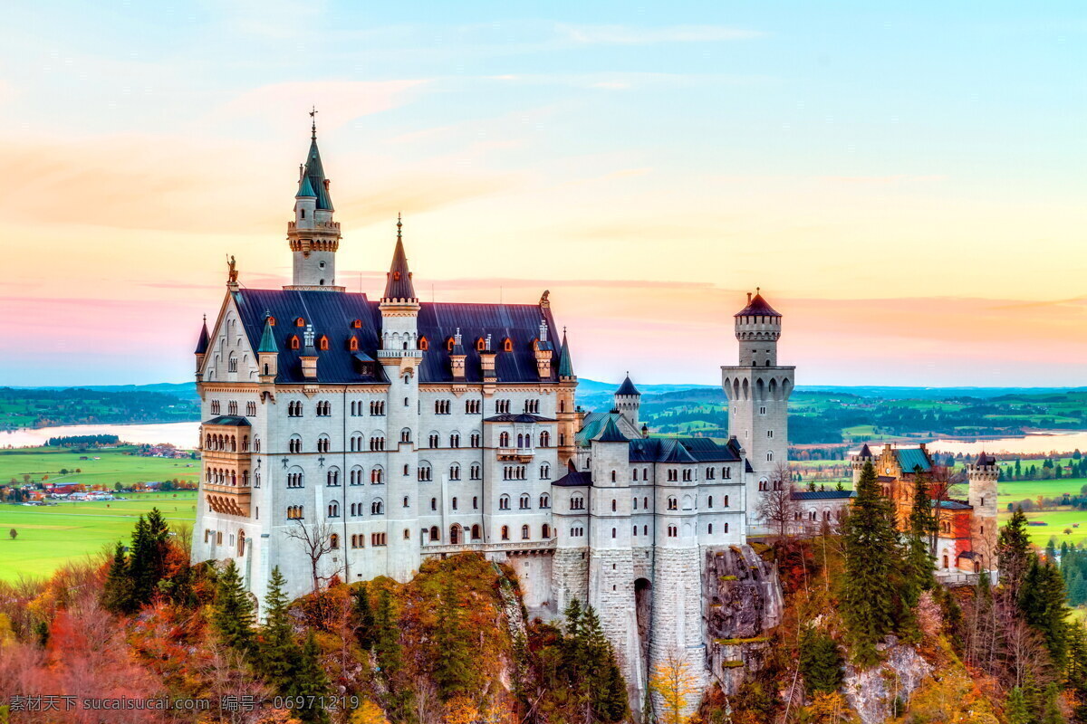 城堡 德国 建筑 新天鹅堡 世界著名建筑 壮观 景观 巴伐利亚 别墅 豪宅 古堡 宫殿 建筑摄影 建筑园林