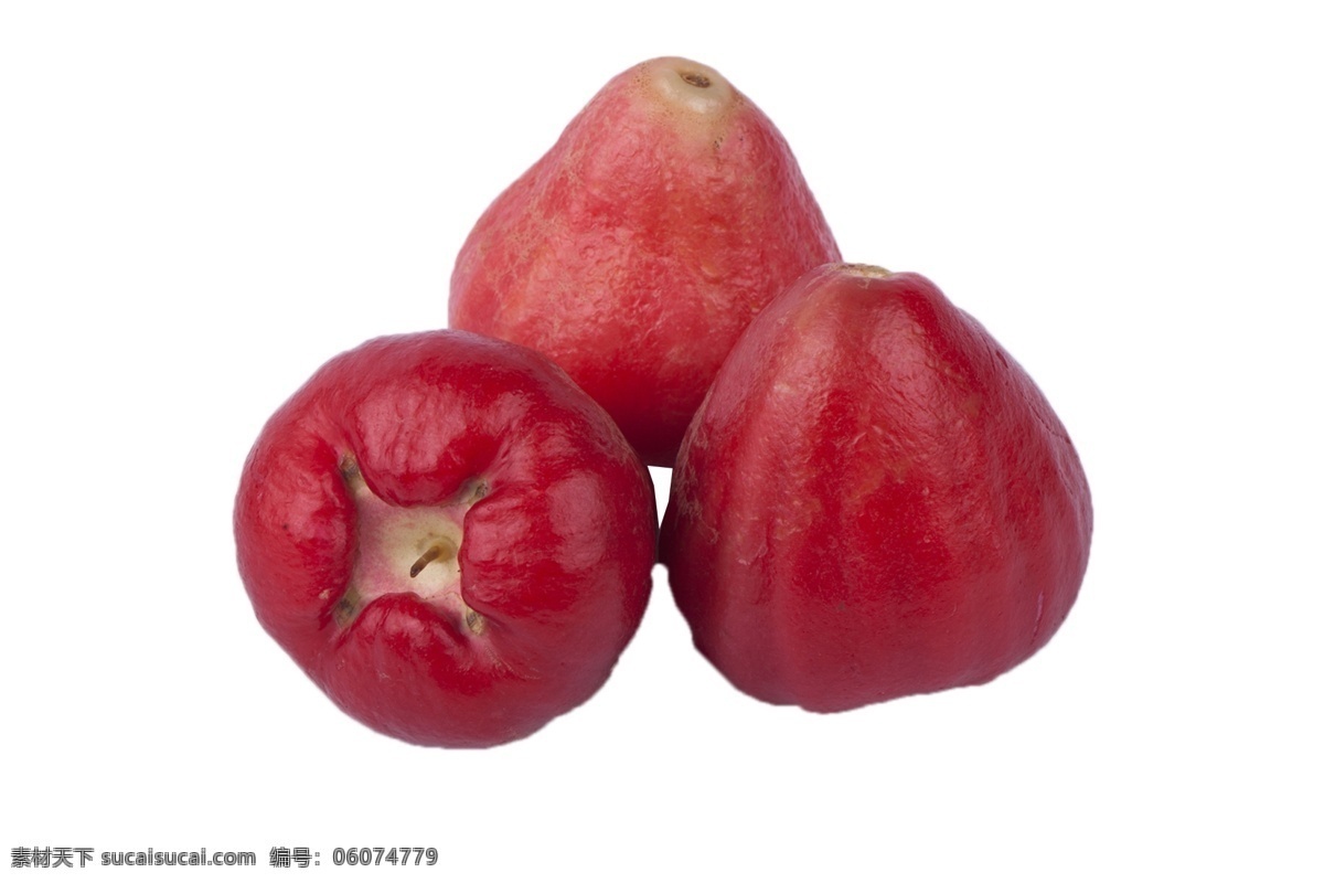 三个 鲜红 莲雾 果 红色 水果 热带 清甜 香甜 营养 食物 绿色 维生素 清脆 可口