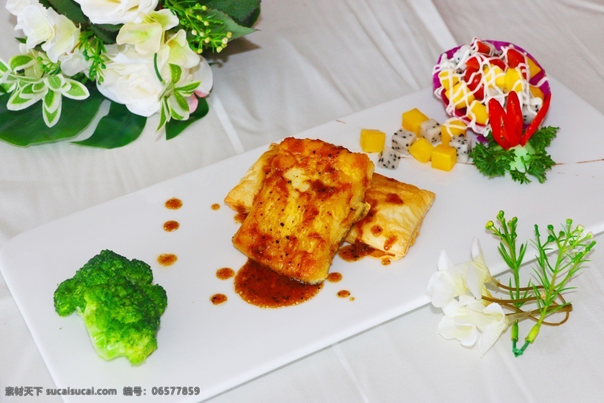 酥 皮 香 煎 银 鳕鱼 酥皮 香煎银鳕鱼 酥皮香煎 银鳕鱼 美味 美食 餐饮 菜品 特色 绝味 菜品拍摄 特色美食 中餐 传统美食 菜品摄影 餐饮美食