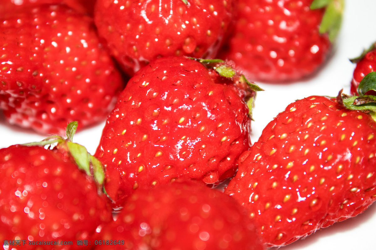 新鲜 草莓 商用 水果 红色 果实 浆果 香甜 甜美 可口 食物