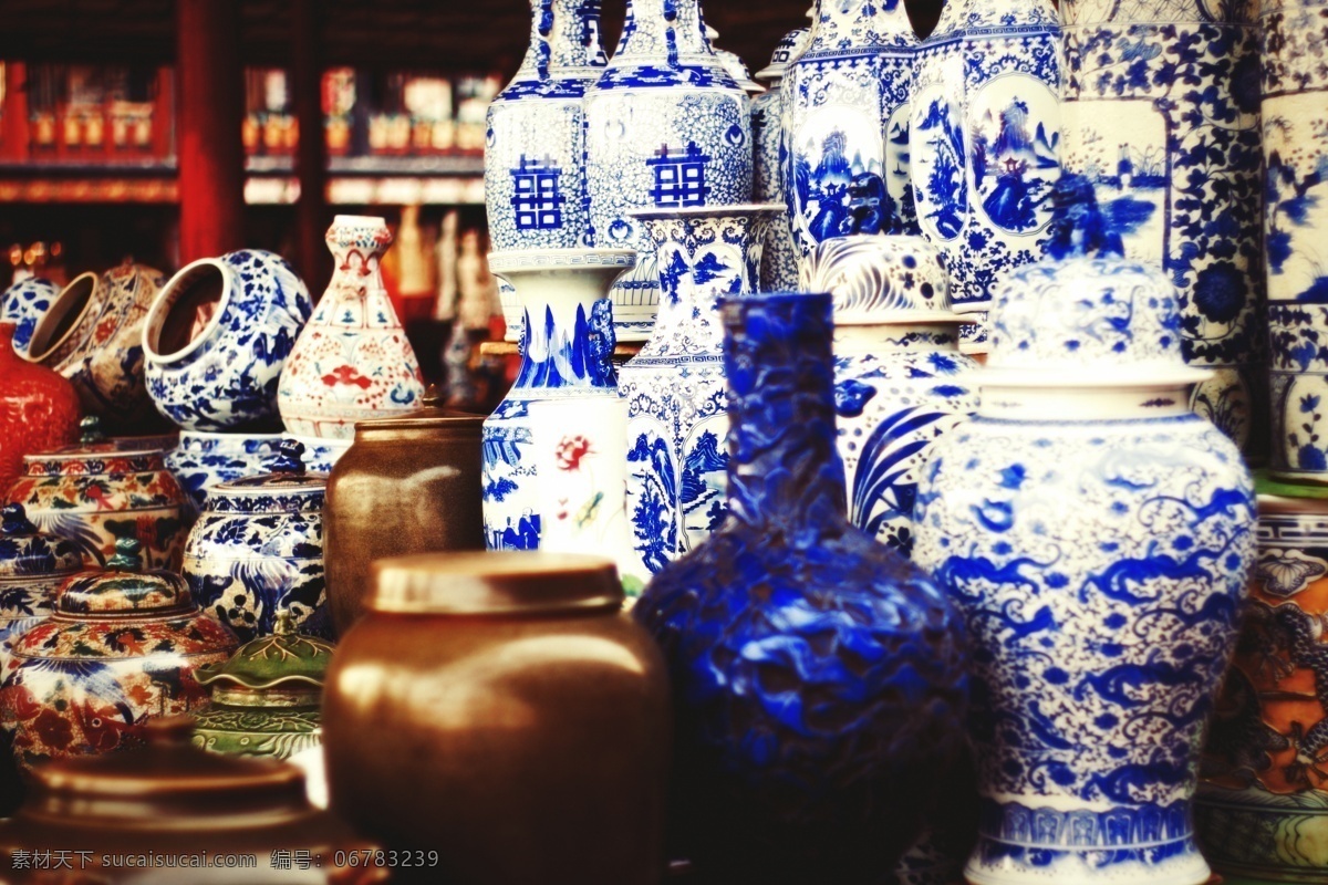 潘家园 瓷瓶 古董 国内旅游 旅游摄影 青花瓷 青花瓷瓶 旧物市场 psd源文件