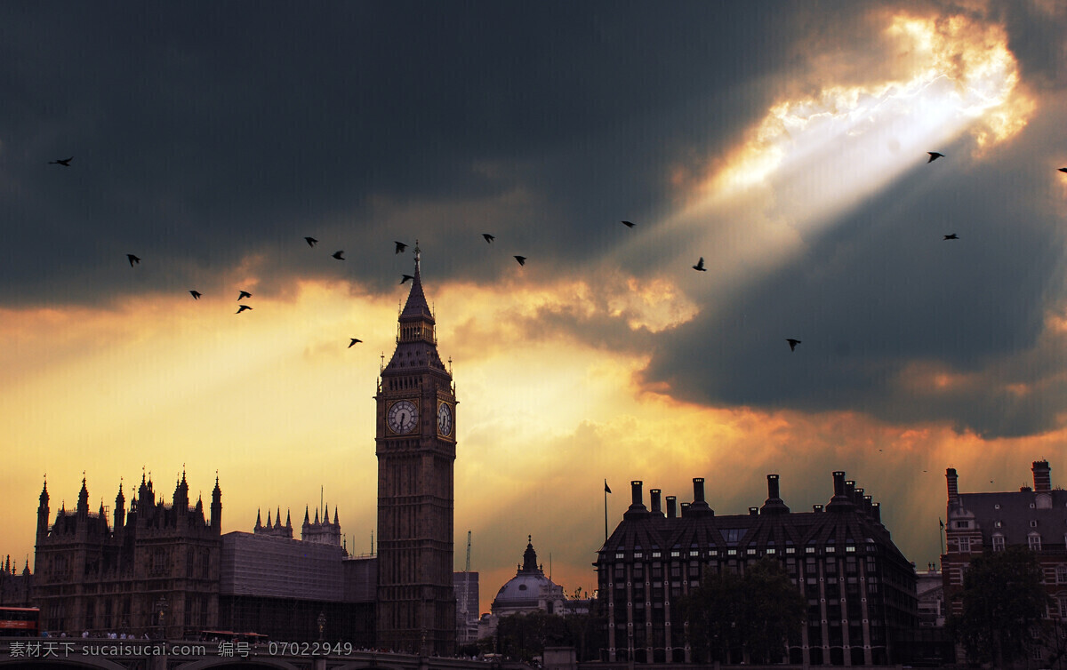 伦敦 黄昏前 景色 天空 乌云 霞光 穿透云层 照射 飞鸟 大笨钟 议会大厦 桥梁 景色如画 自然景色摄影 自然景观 自然风景