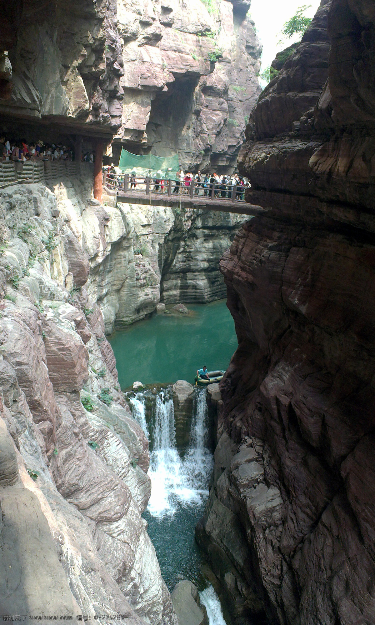 焦作云台山 云台山 红石峡 嶂石岩地貌 瀑布 世界地质公园 河南 旅游摄影 国内旅游