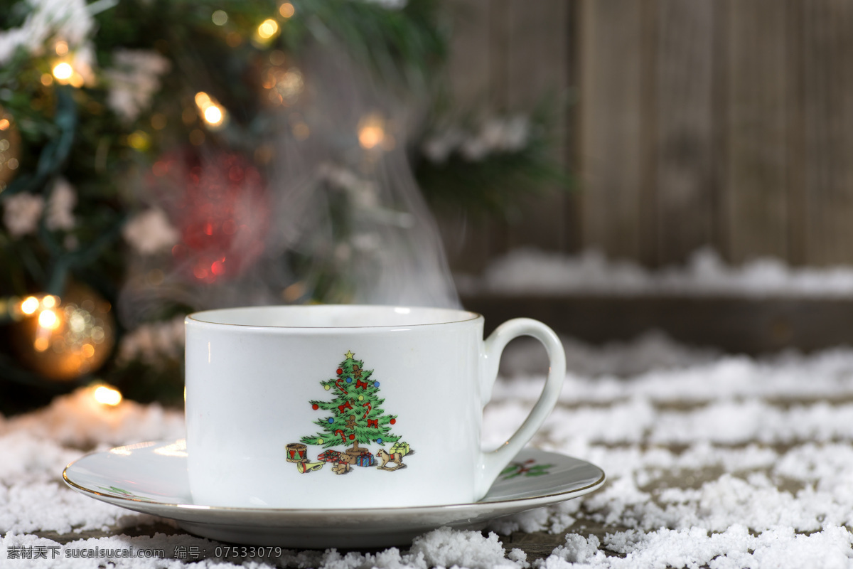 雪地 上 印 圣诞树 杯子 圣诞节 背景 节日庆典 生活百科