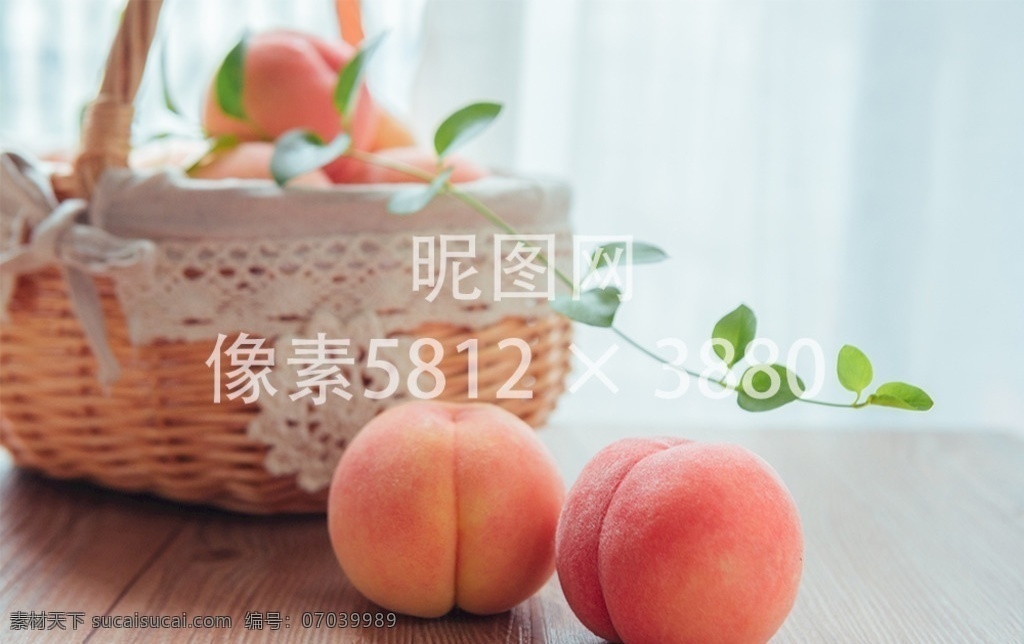 水蜜桃 清新 大图 背景 水蜜桃摄影图 水果高清摄影 水果摆拍摄图 水蜜桃高清图 水蜜桃背景图 摄影图片 餐饮美食