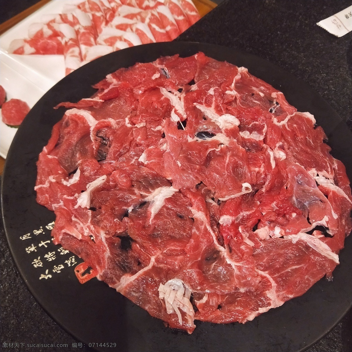 牛肉火锅 牛肉 肉片 火锅 一盘肉 涮火锅 肉类 美食 餐饮美食 传统美食