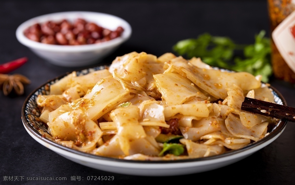 麻辣凉皮 传统美食 中华小吃 小吃 美食 美味 餐饮 饮食 餐饮美食