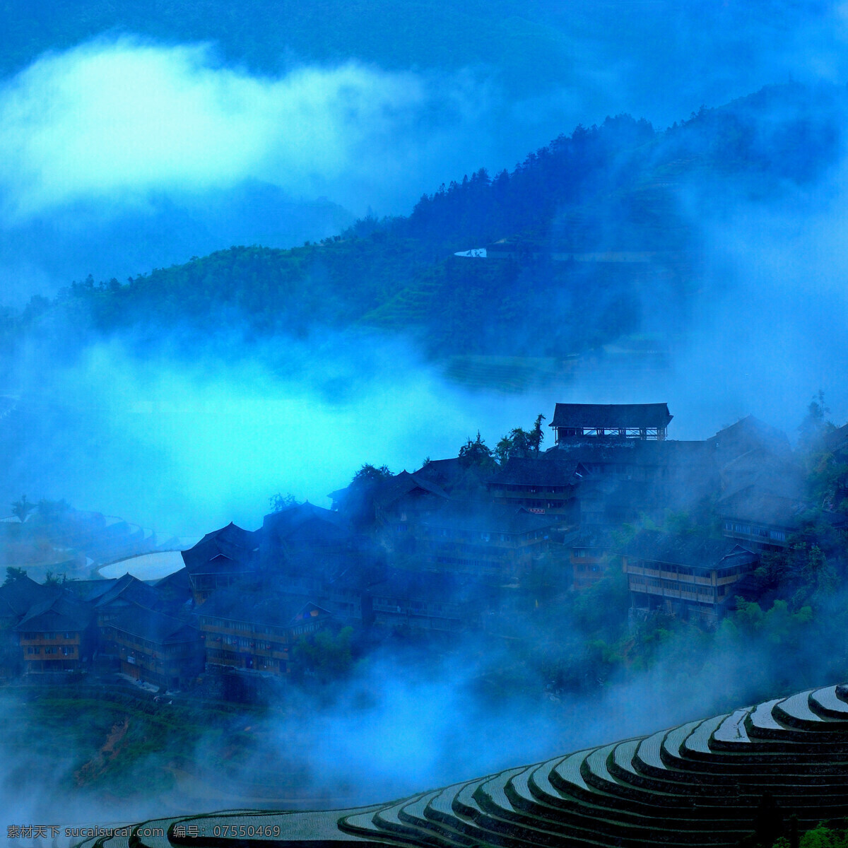 龙脊梯田 龙脊 桂林龙脊 云雾 山雾 蓝色 龙脊风光 国内旅游 旅游摄影