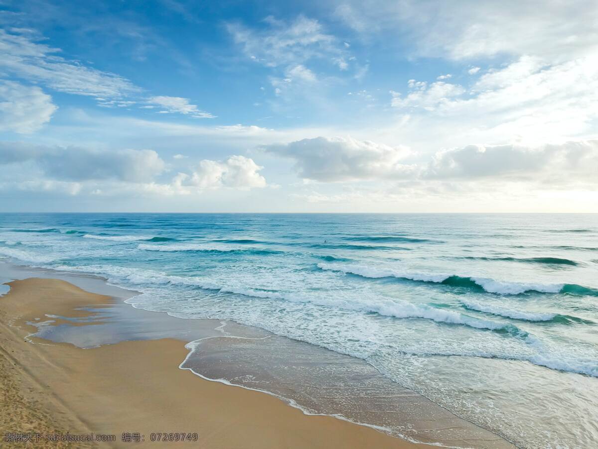 沙滩海边 沙滩 海边 海滩 海水 海洋 大海 海浪 浪花 浪花一朵朵 蓝天 白云 阳光 碧水天蓝 海边风景 风景 景色 景观 美景 背景 自然景观 自然风景