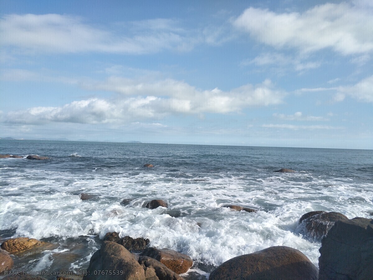 大海 浪花 蓝色 云 海风 岩石 波涛汹涌 蓝天 旅游摄影 国内旅游