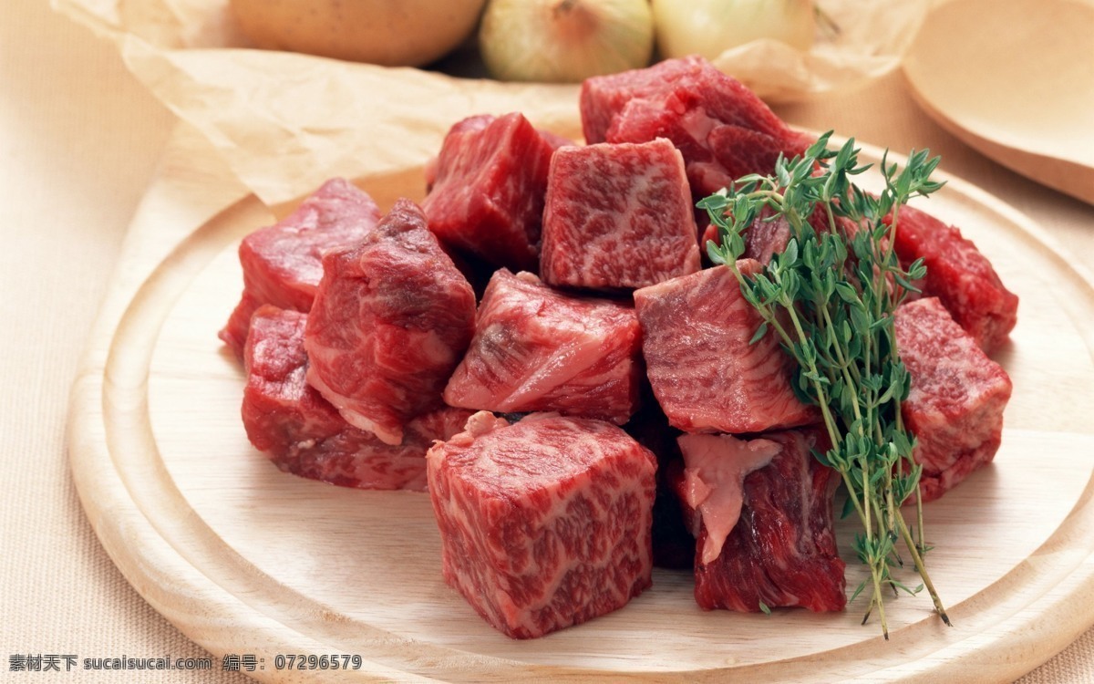 雪花牛肉粒 牛肉 牛肉切片 火锅牛肉 火锅配料 一碟牛肉 餐饮美食 食物原料 雪花牛肉