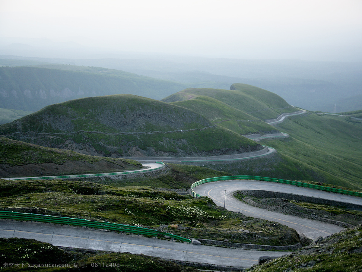 山路 盘山路 s山路 公路 雾 自然风景 自然景观