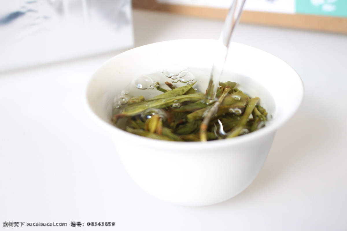 抽湿鸭屎香 凤凰单枞茶 潮汕茶 鸭屎香 白叶单枞茶 泡茶 冲茶 茶菜 茶汤 茶叶 茶 功夫茶 清香型 茶叶摄影图 餐饮美食 食物原料