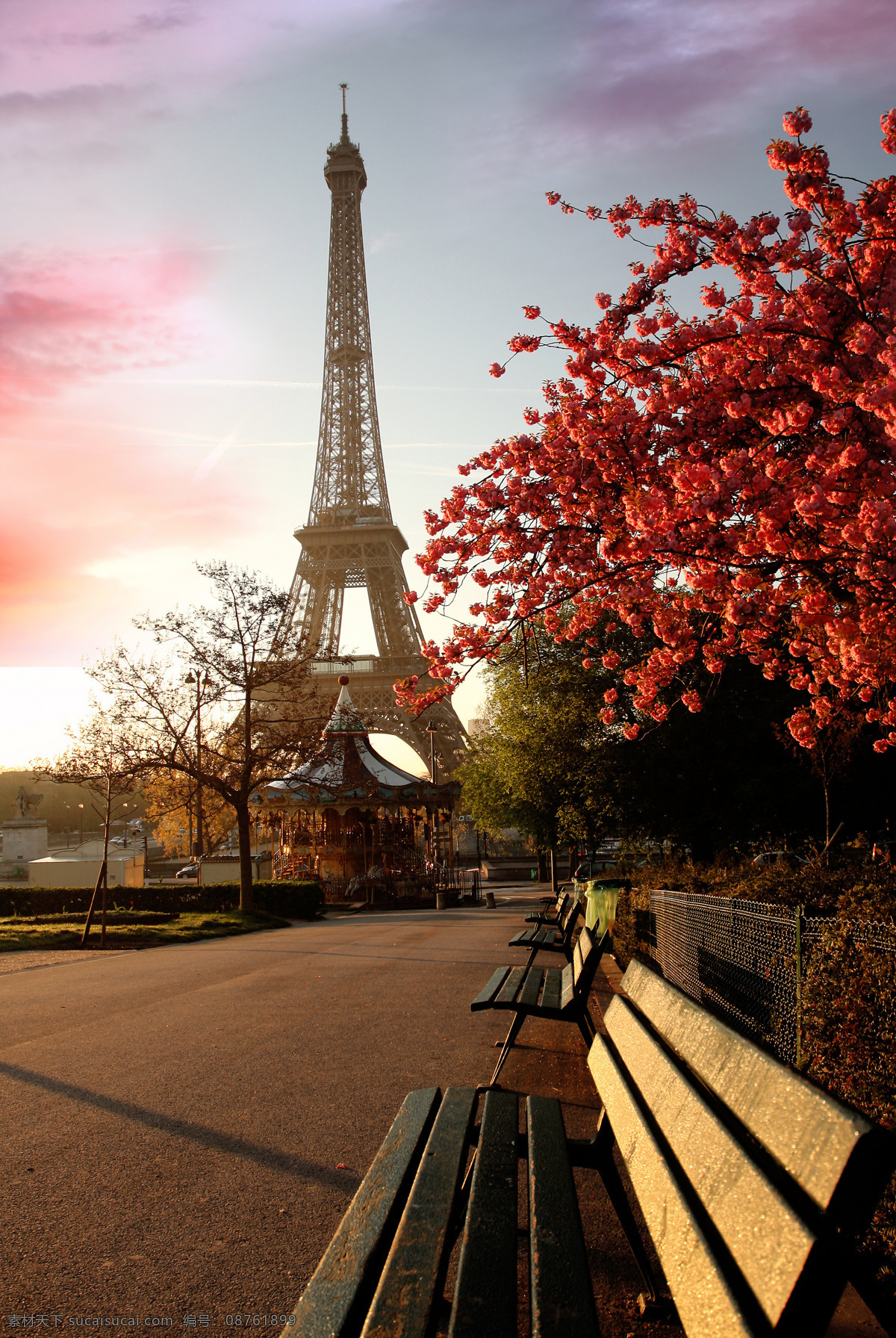 傍晚 巴黎 艾菲尔铁塔 周围 美景 巴黎建筑 长椅 树 花朵 道路 凉亭 名胜古迹 建筑设计 环境家居