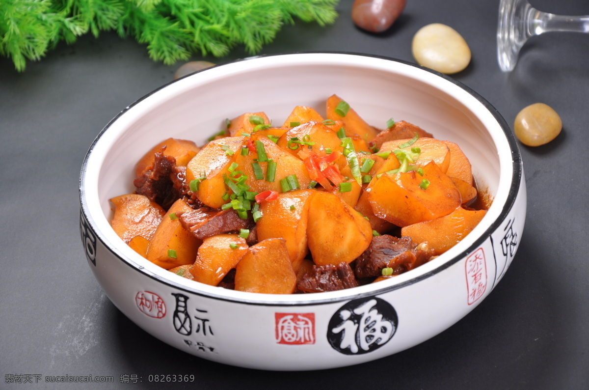 土豆炖牛腩 土豆炖牛肉 红烧牛肉 招牌土豆牛腩 炖牛腩 土豆烧牛腩 餐饮美食 传统美食