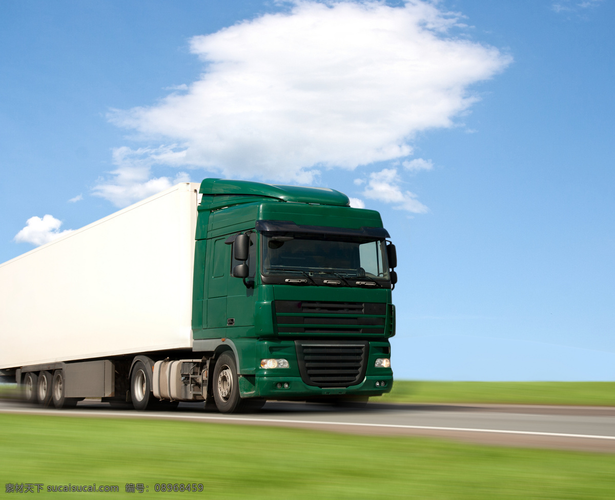 行驶 货车 卡车 载货汽车 货运 运输 长途运输 交通 箱货 交通工具 汽车图片 现代科技