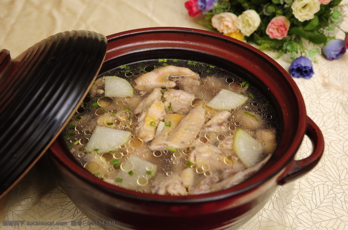 鸡汤 土鸡汤 汤类 新疆菜 新疆美食 传统美食 餐饮美食
