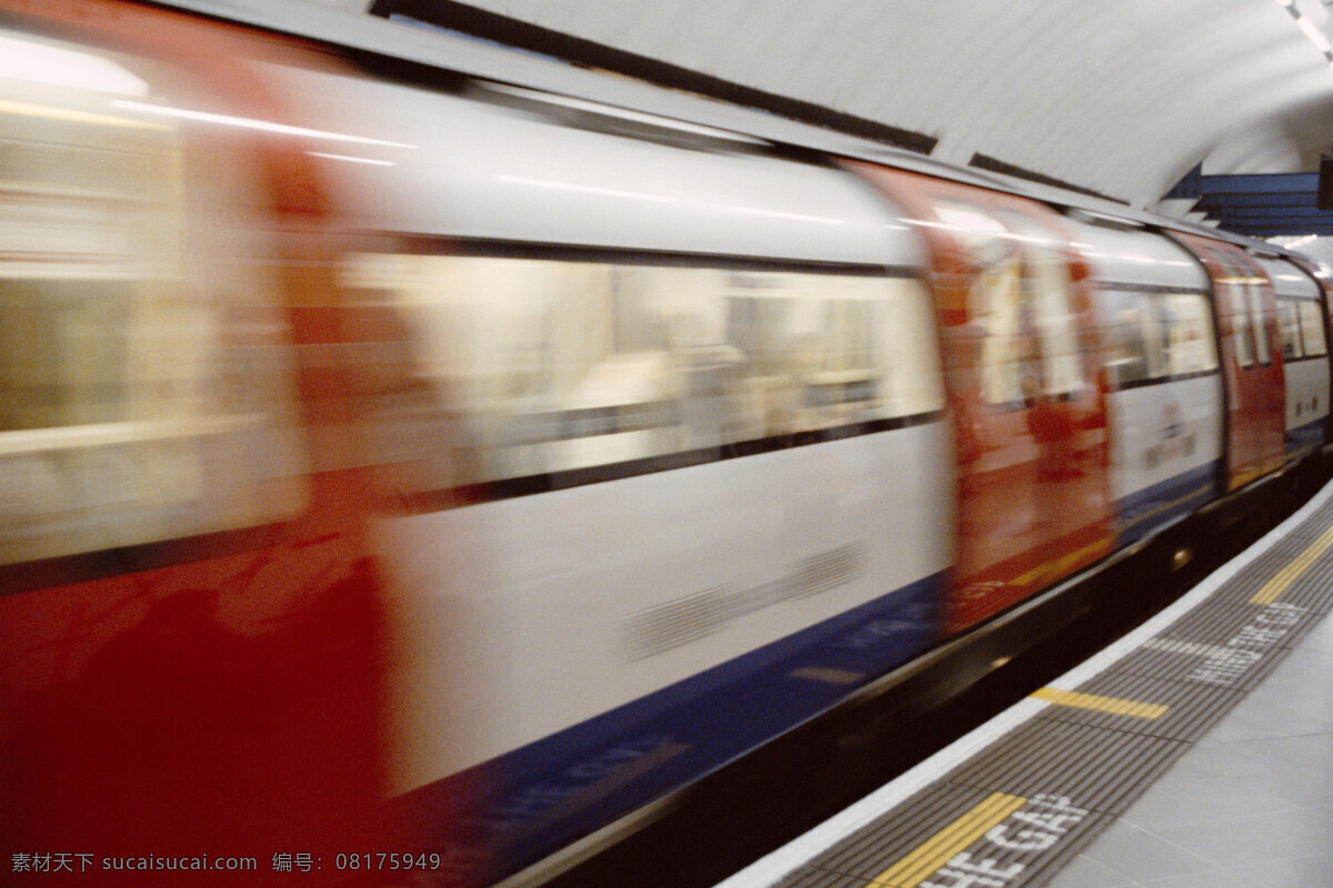 急速 行驶 地铁 城市 城市建筑 城市标识 英国 伦敦 现代城市 急速行驶 城市风光 环境家居