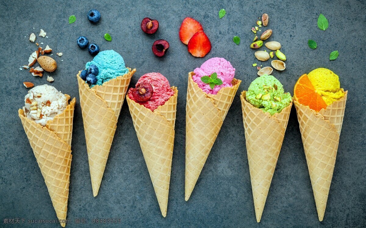 五颜六色 冰淇淋 五顏六色 冰淇凌 莓果 點心 炫彩 冰 奶油 浆果 甜点 草莓味 樱桃味 坚果味 蓝莓味 餐饮美食 饮料酒水