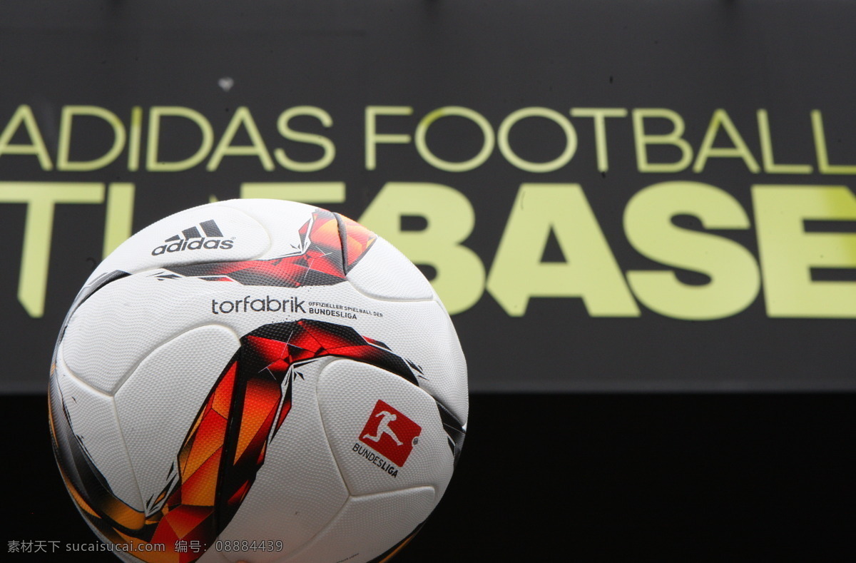 德甲 联赛 比赛 用球 adidas 德甲联赛 比赛用球 宣传 广告 文化艺术 体育运动