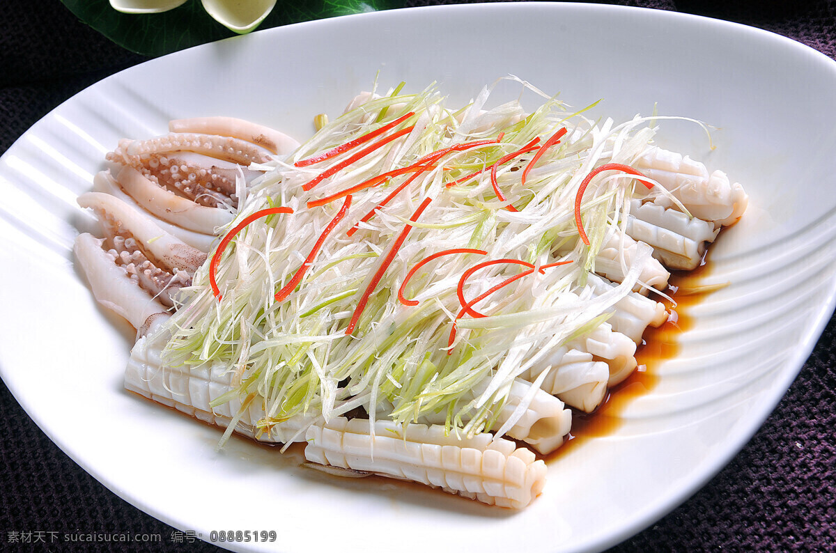 清蒸大鱿鱼 清蒸鱿鱼 鱿鱼 蒸鱿鱼 特色蒸鱿鱼 传统美食 餐饮美食