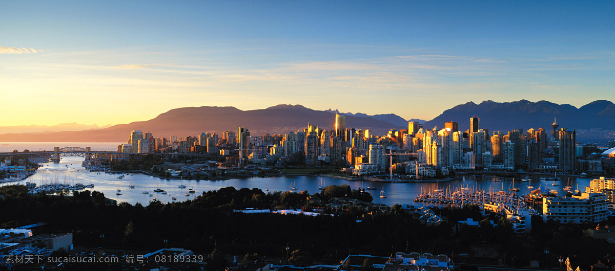 夕阳下 温哥华 金色光芒 笼罩城市 各种建筑 海面 沐浴阳光 景色如画 自然景色摄影 自然景观 自然风景