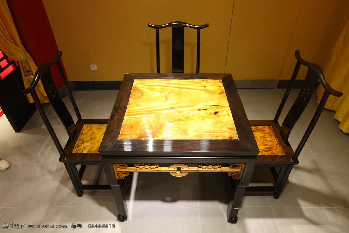 金丝楠木家具 金丝楠木 家具 收藏品 雕刻 明朝风格 传统文化 文化艺术