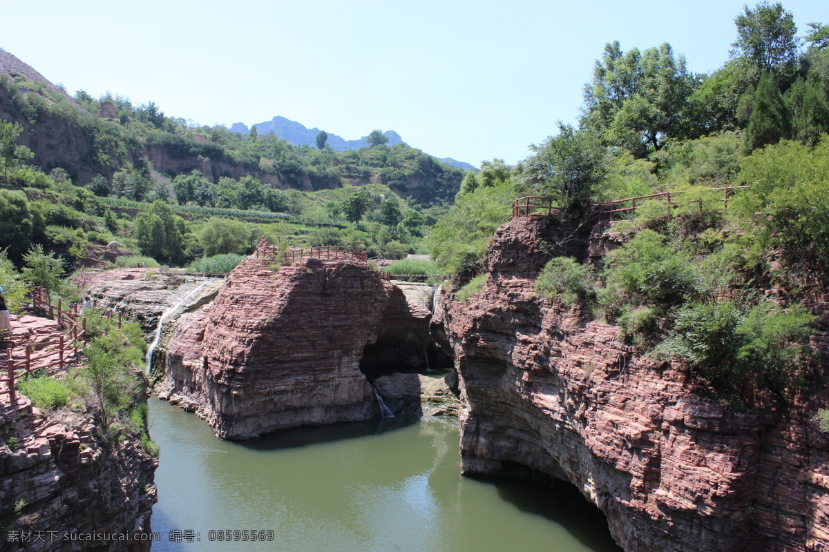 山谷 岩石 绿水 碧水 小溪 清澈河水 山西平顺 自然景观 山水风景