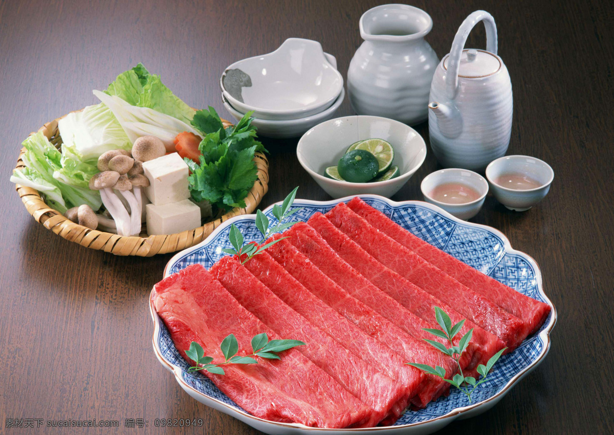 牛肉免费下载 餐饮美食 火锅 牛肉 食物原料 蔬菜 鲜肉 生肉 psd源文件 餐饮素材