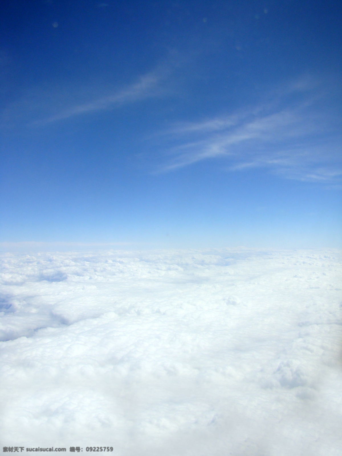 云层 背景 天空 白云 蓝天 阳光 自然景观 蓝天背景 白云背景 天空图片 风景图片