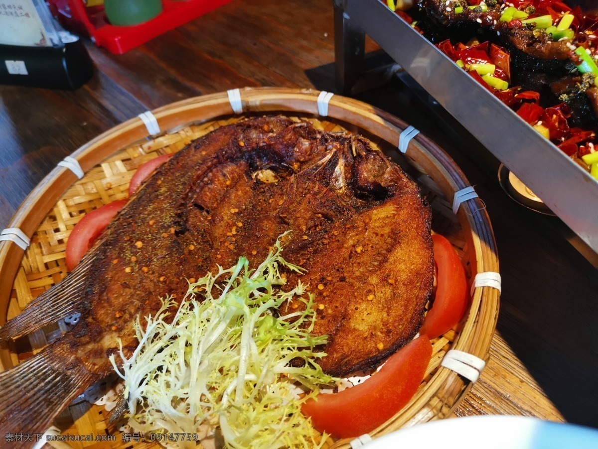 小烤鱼图片 小烤鱼 特色烤鱼 孜然烤鱼 江湖菜 下酒菜 餐饮美食 传统美食