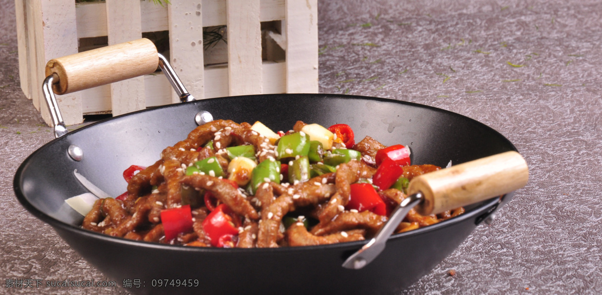 干锅狍子肉 狍子 狍子肉 干锅 干锅素材 狍子肉素材 传统美食 餐饮美食