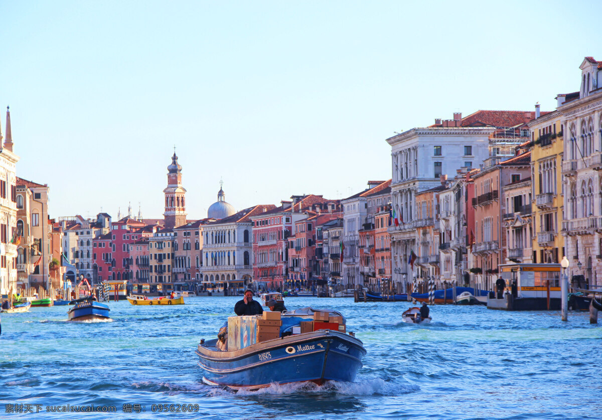 威尼斯大运河 欧洲 海洋 蓝天 威尼斯 古建筑 巴洛克 威尼斯湾 威尼斯水城 意大利 历史建筑 欧洲建筑 欧式建筑 旅游胜地 大运河