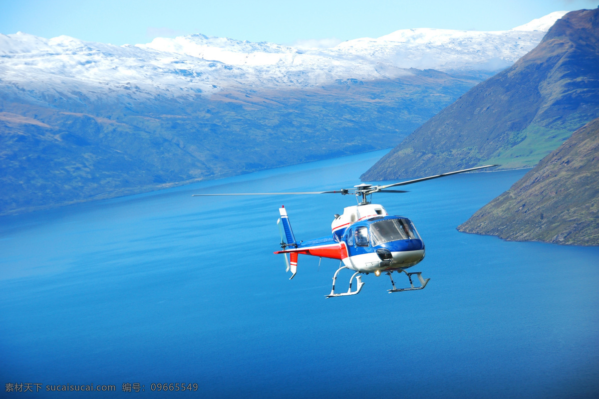 直升机 交通工具 现代科技 飞机 飞行 蓝天 白云