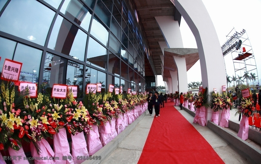 红地毯 庆典 鲜花 布置 喜庆 摄影图片 商务场景 商务金融