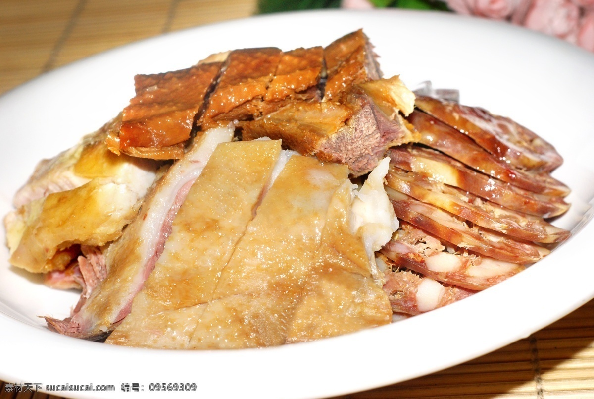 咸拼 咸鸡 咸鸭 咸肉 咸香肠 合蒸 餐饮美食 传统美食