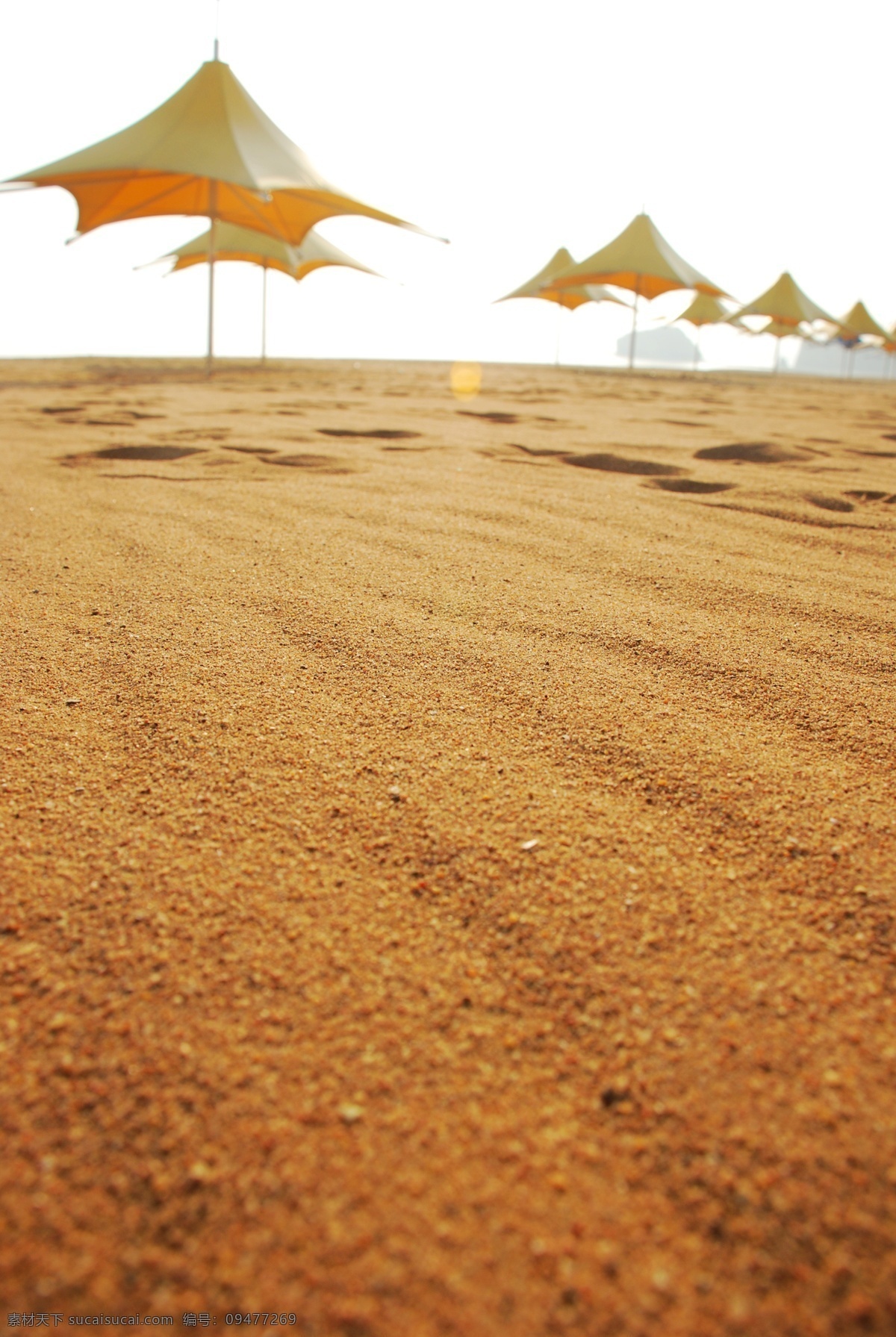 大连 开发区 金石滩 黄金海岸 大海 沙滩 遮阳伞 金黄色 细沙 背景 大图 自然景观 自然风景 摄影图库