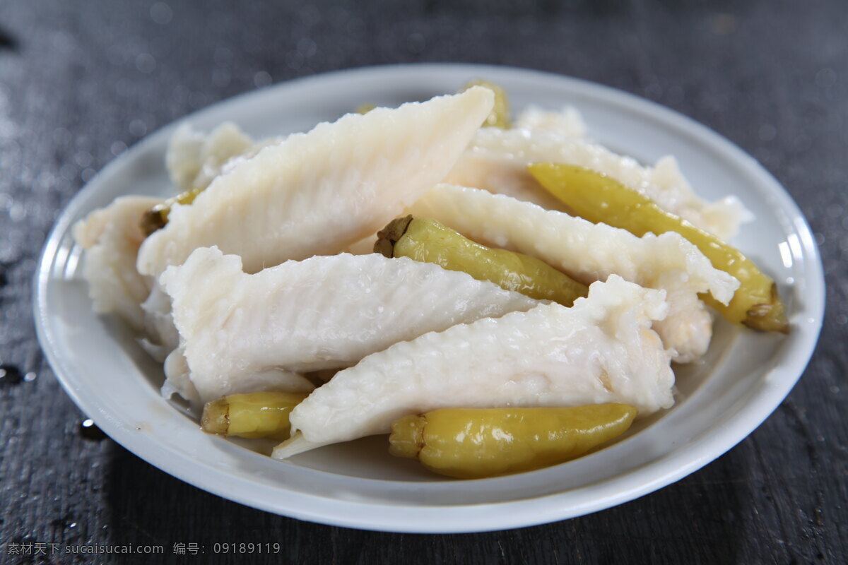 山椒鸡翅 老坛泡菜鸡 泡鸡翅 老坛 泡菜鸡 泡鸡翅鸡脚 泡菜鸡肉 山椒泡鸡 餐饮美食 食物原料