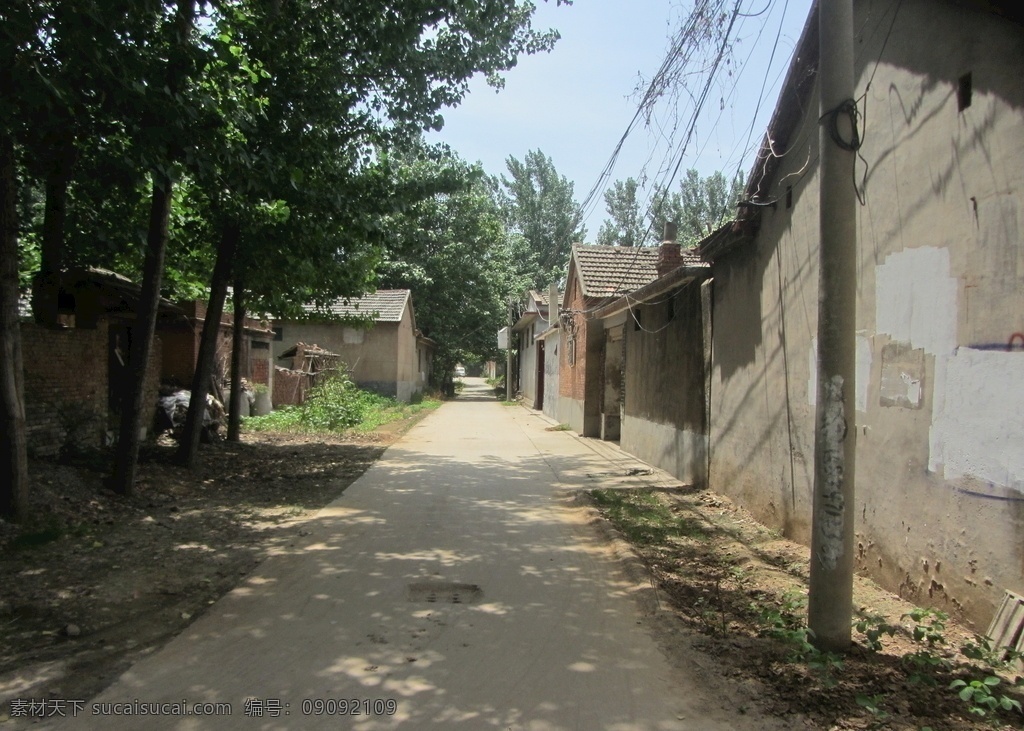 乡村道路 绿化 景观 景观设计 园林设计 绿色 自然 自然景观 风光 村庄 农村 乡村 乡道 道路 建筑 村庄建筑 宅基地 硬化道路 土路 宅前绿地 建筑景观