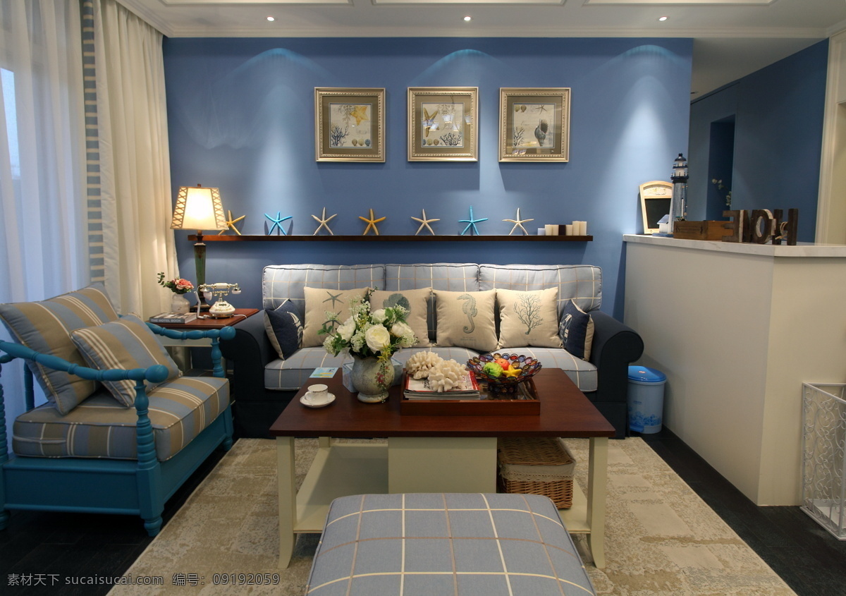 地中海 蓝色 凋 客厅 装修 效果图 蓝色凋 壁画 蓝色背景墙 灰色窗帘 射灯