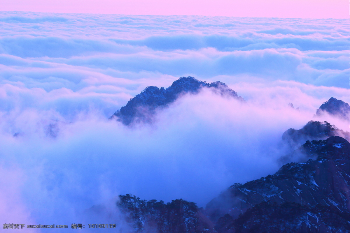 云海 汹涌 露 峰 尖 安徽 黄山 天都峰 光明顶 天海 日落 日出 风景 黄山风景 自然风景 旅游摄影