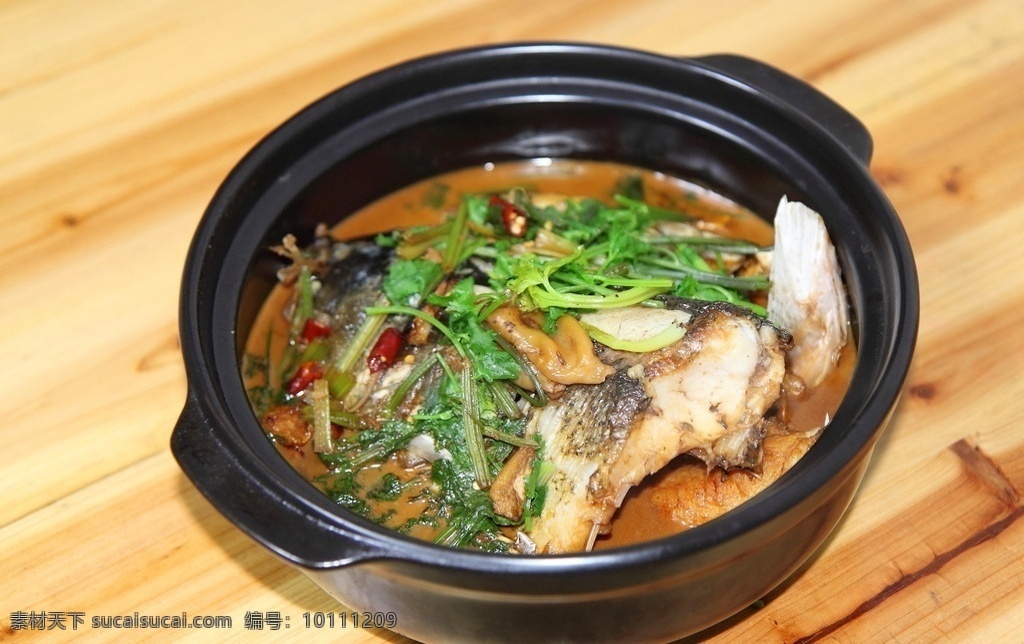 鱼头煲 包头鱼 炖菜 美食 家常菜 湘菜 餐饮美食 传统美食